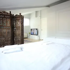 Aras Istanbul